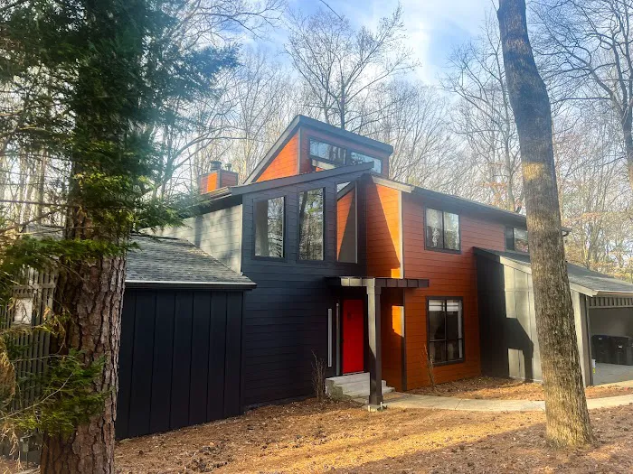 Supreme Roofing and Reconstruction Picture 2