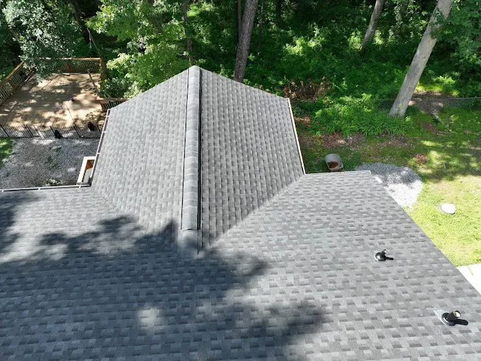DOM Roofing & Restoration Picture 1