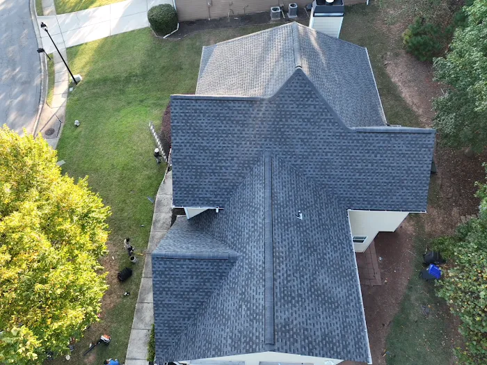 DOM Roofing & Restoration Picture 10