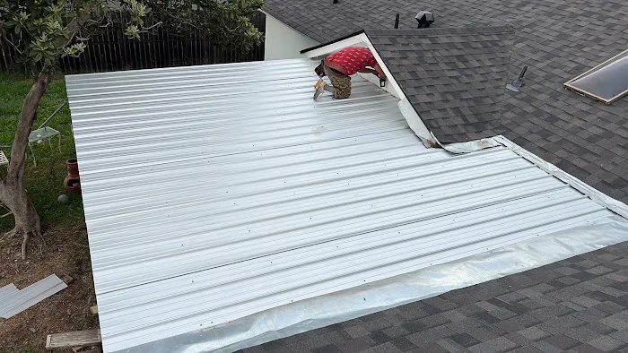 PYJ roofing Picture 1