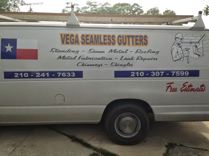 Vega Seamless Gutters Picture 1