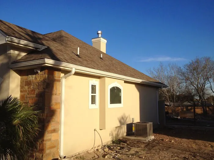 Vega Seamless Gutters Picture 5