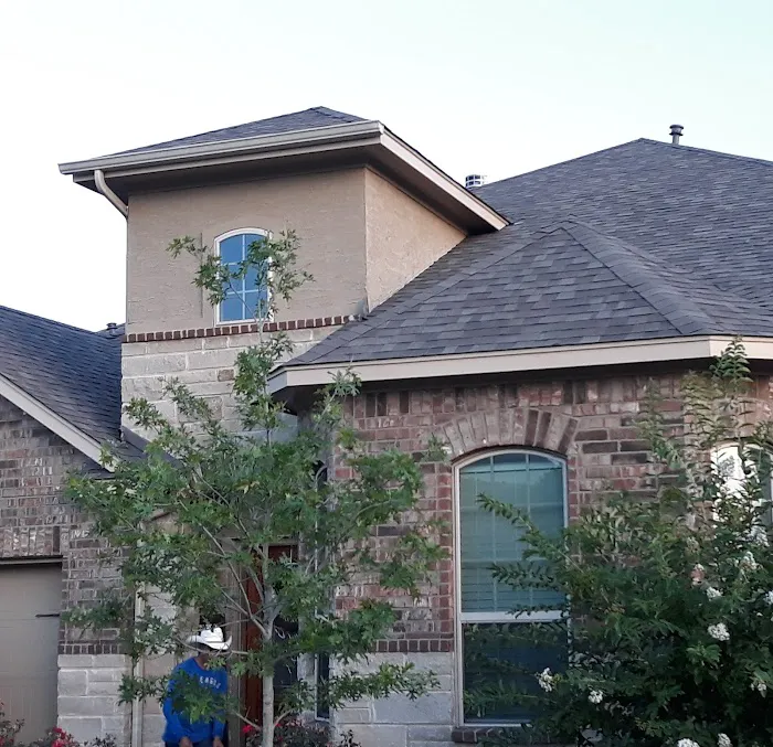 S&L Roofing & Contractors Picture 1