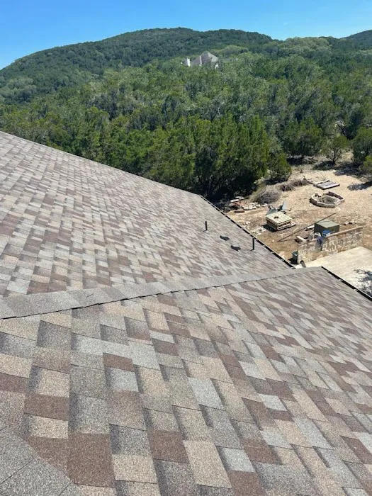 ROBERT TOWNSEND ROOFING Picture 3