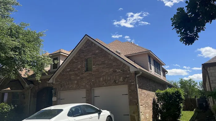 ROBERT TOWNSEND ROOFING Picture 8