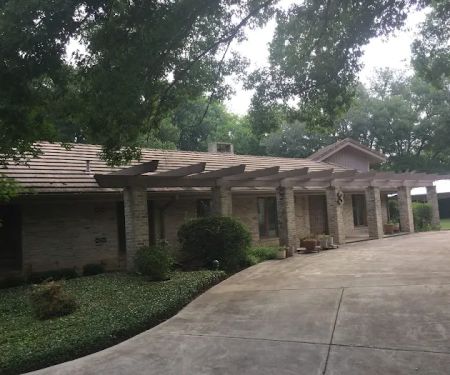 American Roofing and Remodeling