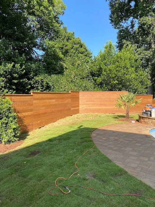 Jordan Construction Services / Decks Fences Siding Picture 9