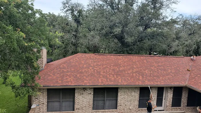GM-ROOFING Picture 4