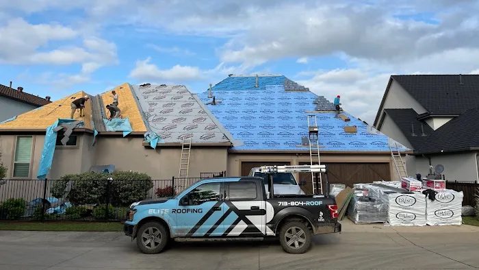 Elite Roofing LLC Picture 3