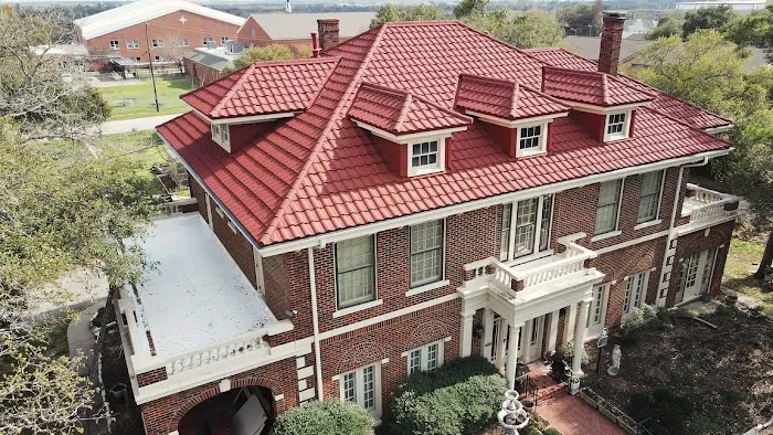 Infinity Roofing & Siding Picture 1
