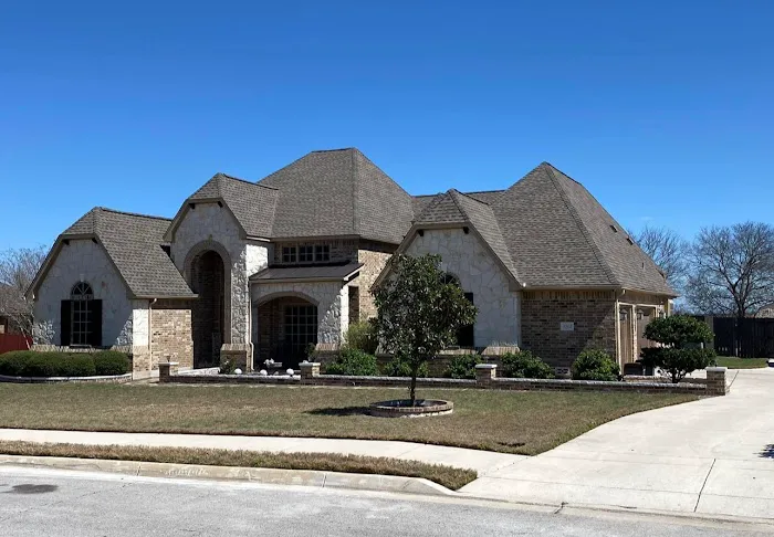 Infinity Roofing & Siding Picture 2