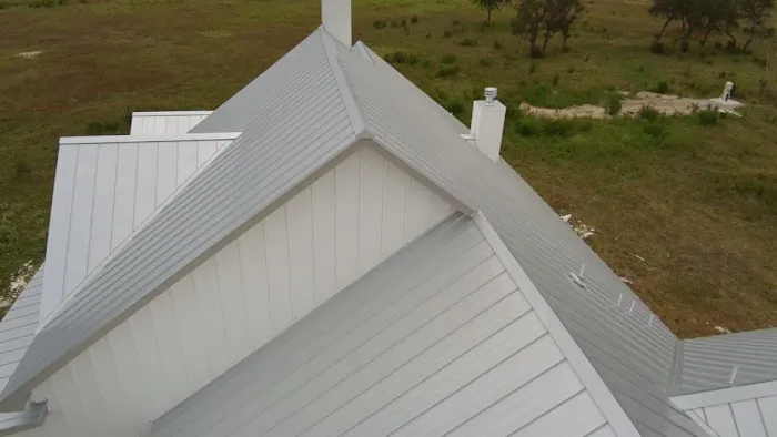 Sanchez Metal Roofing & REMODELING LLC Picture 3