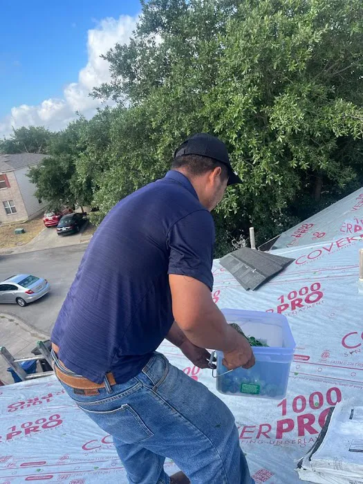 JDC ROOFING & CONSTRUCTION SERVICES LLC Picture 2