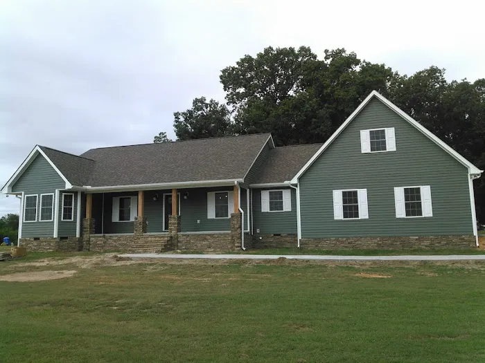 Tucker's Gutter & Vinyl Siding Picture 2