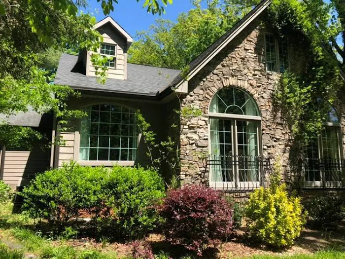 B&C Siding Company LLC Picture 6