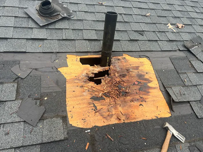 Four Seasons Roofing-Roofing Contractor Picture 8