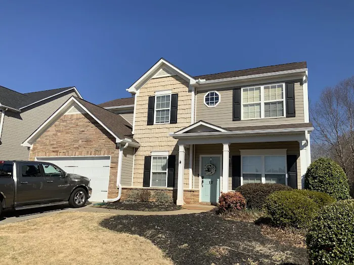 Mighty Dog Roofing Greenville Picture 4