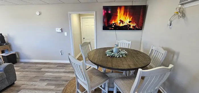 Carpenter Hands LLC Picture 3
