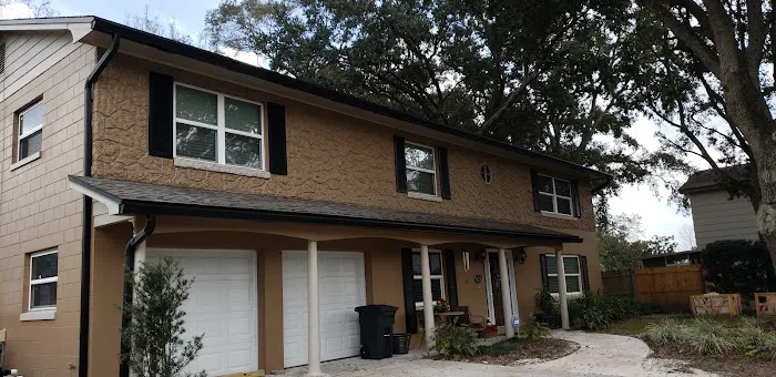 Select Seamless Gutters LLC Picture 10