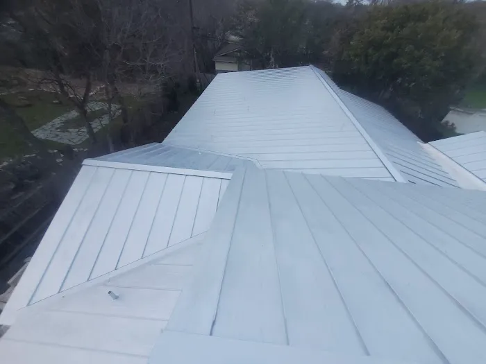 Teksa Roofing and More, LLC Picture 2