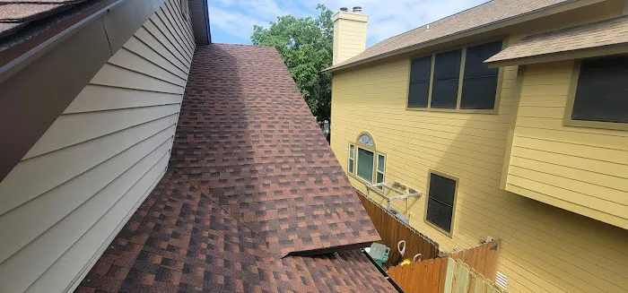 Recon Roofing & Restoration, LLC Picture 9