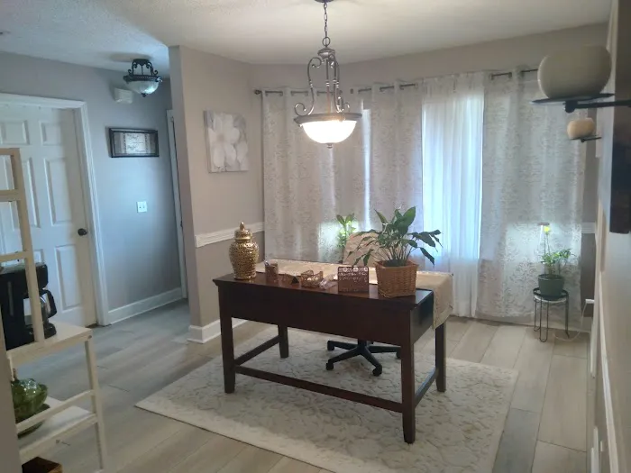 Home Outlet Picture 1