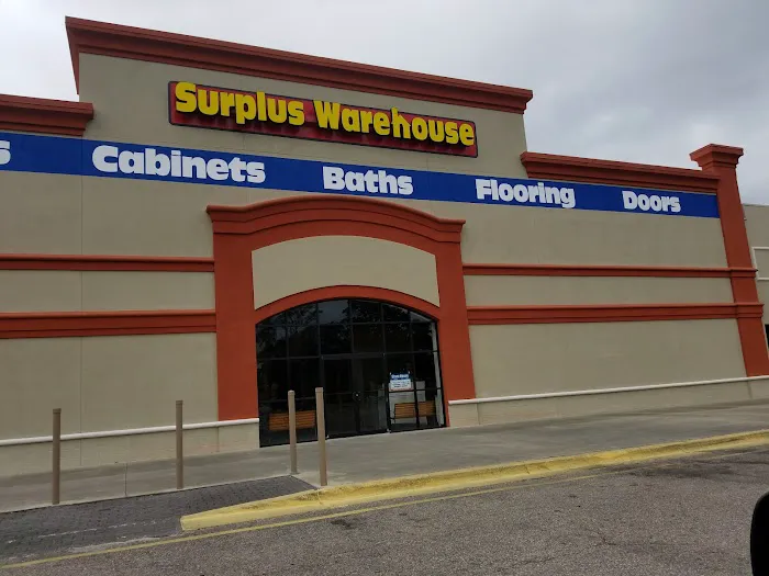 Home Outlet Picture 8