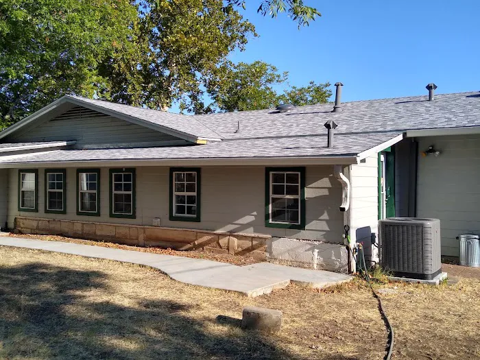 DV Roofing and Remodeling Picture 3