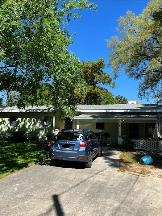STORY & BLEICH Roofing Picture 3