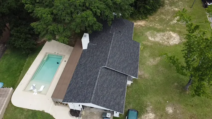STORY & BLEICH Roofing Picture 10