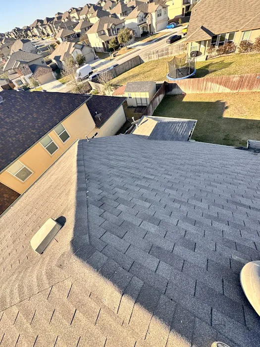 Magnolia Roofing & Restoration Picture 2