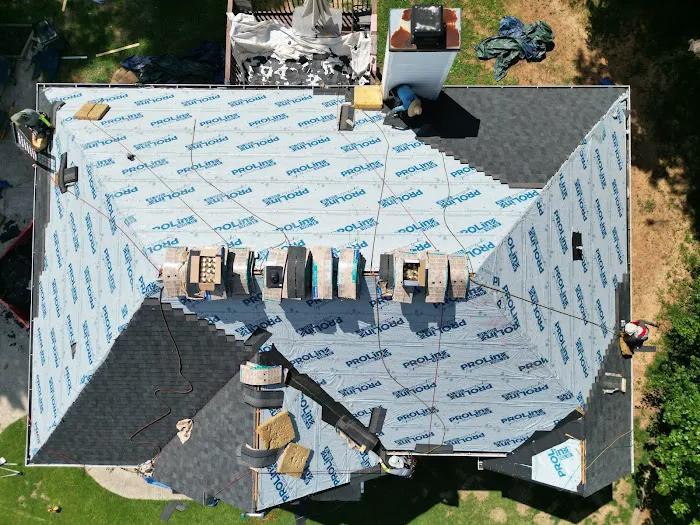 Bailey Roofing & Restoration Picture 6