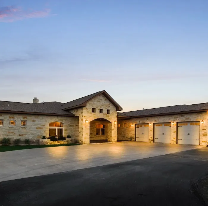 Blue Collar Roofing Picture 2