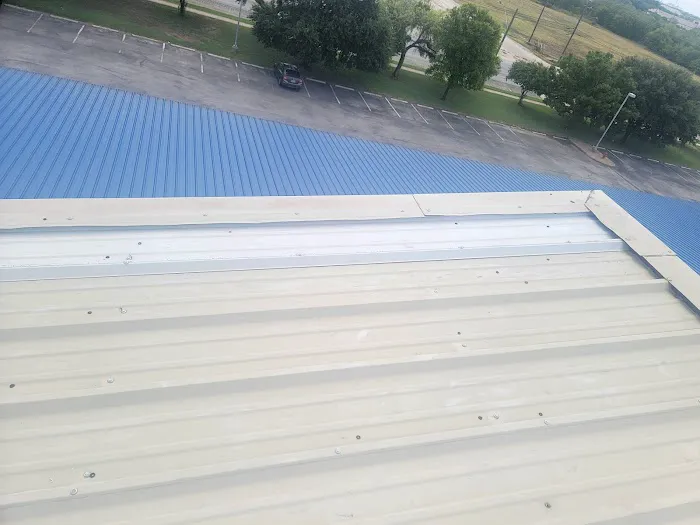 south texas roofing & exteriors Picture 2