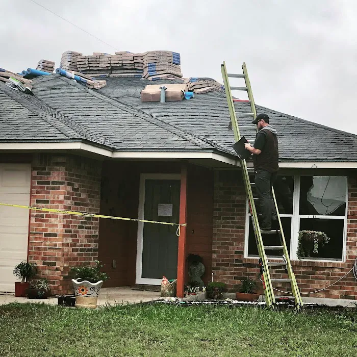 Superb Roofing & Restoration Picture 1