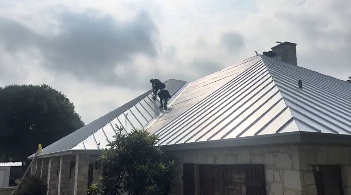 Superb Roofing & Restoration Picture 4