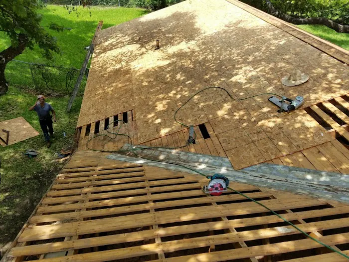 Crowne Roofing Of Texas Picture 2