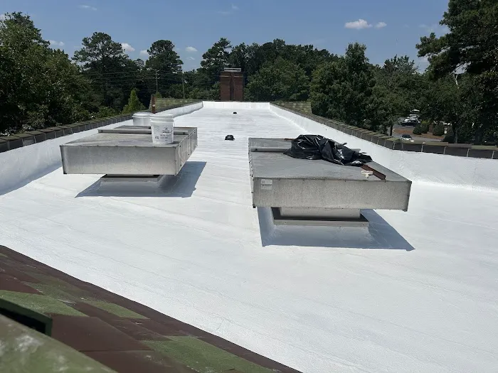 Champion Roofing LLC Picture 3
