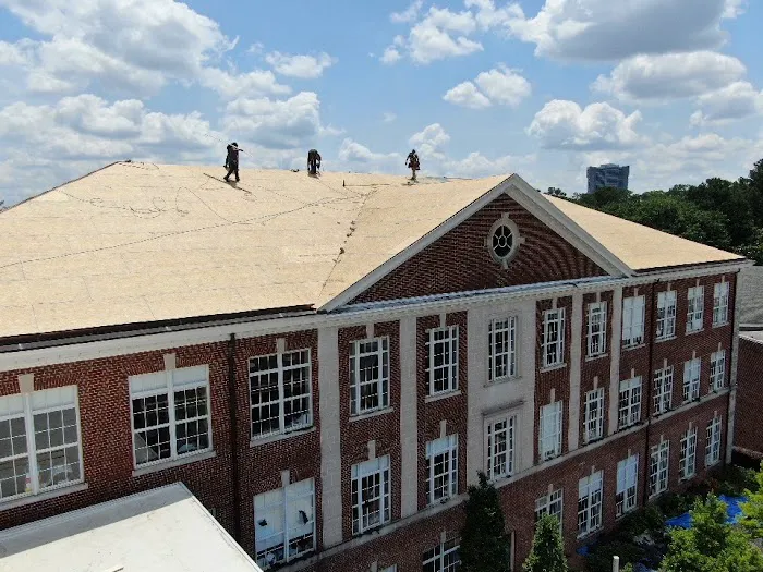 Champion Roofing LLC Picture 2
