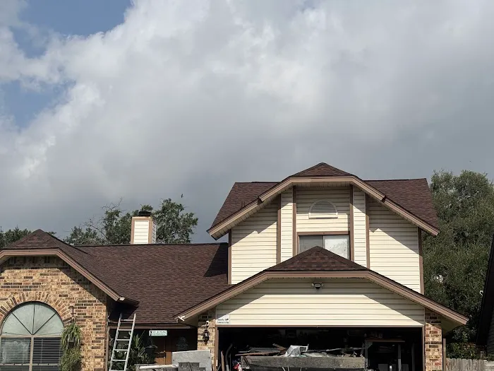 M&M Roofing, Siding & Windows Picture 8