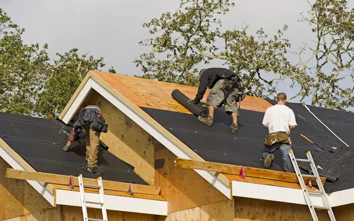 ER Roofing & Construction Picture 2