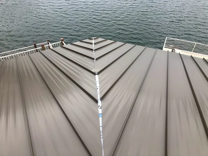 Fast Gorilla Roofing Picture 3