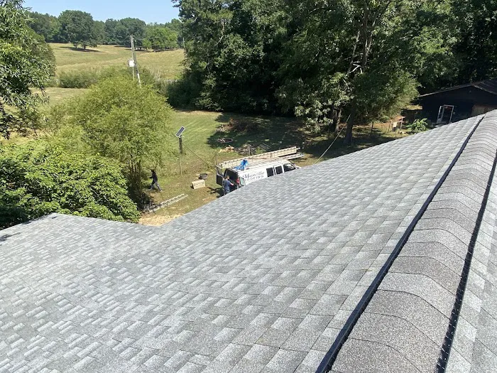 Mancilla Roofing & Construction Picture 3