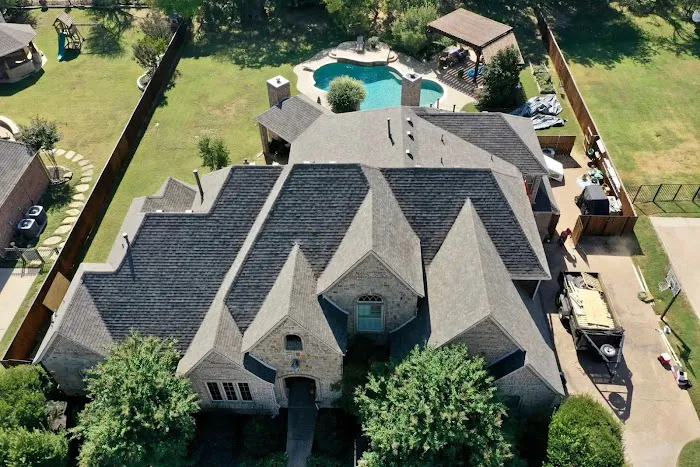 Premier Roofing and Contracting Picture 2