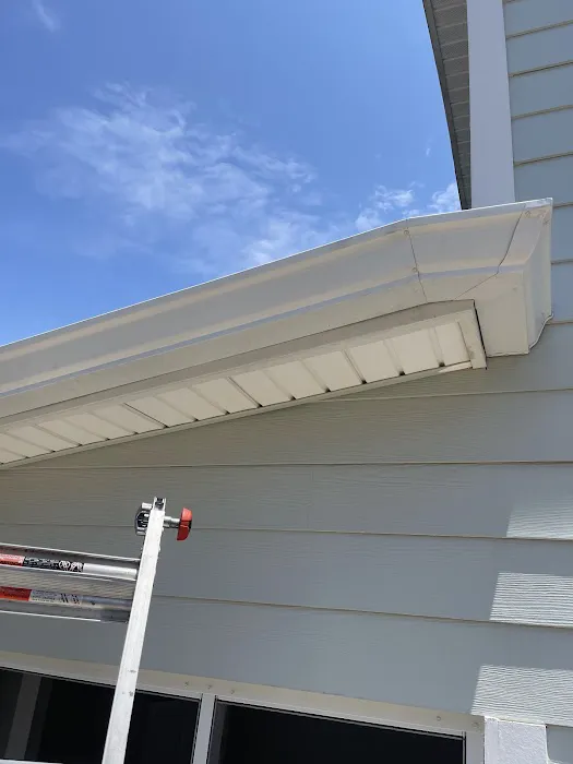 Eddie Cains Gutter Services LLC Picture 1
