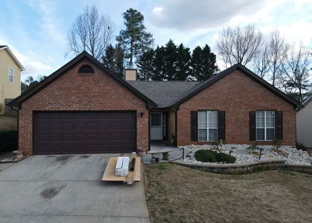 Premier Roofing & Construction Group Picture 1