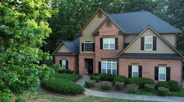 Premier Roofing & Construction Group Picture 3