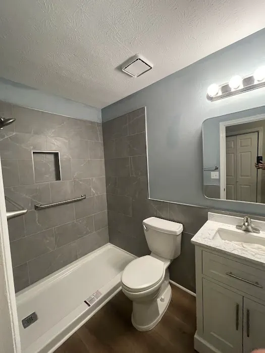 Queen Home Services , LLC Picture 6