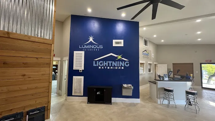 Lightning Exteriors Picture 3