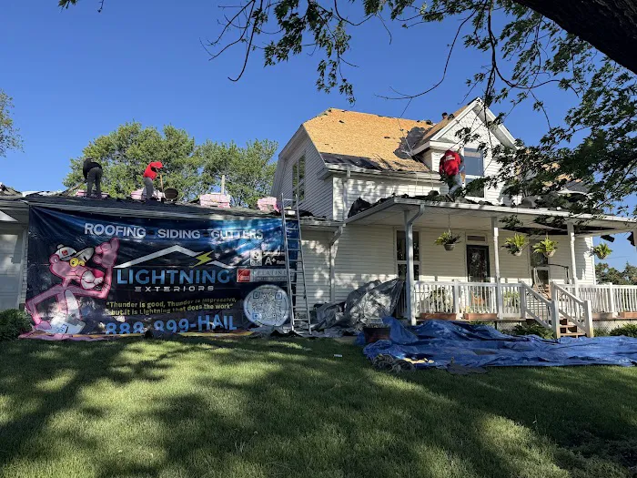 Lightning Exteriors Picture 8